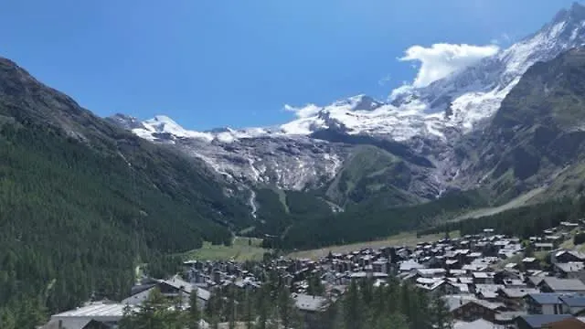 Fogadó To For Two Experience Saasfee